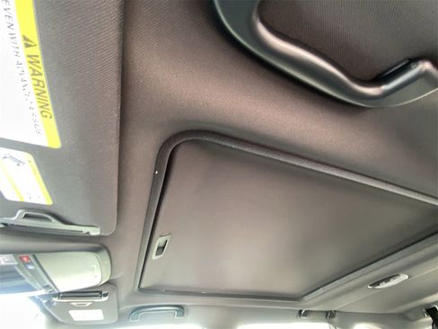 New 2025 Subaru Forester Touring image 18