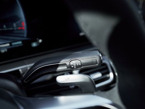 Used 2024 Mercedes-Benz GLS 63 AMG 4MATIC image 62