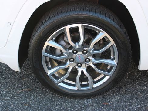 Used 2022 GMC Terrain Denali w/ Denali Premium Package image 35