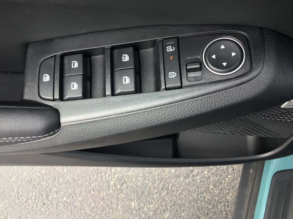 New 2026 Kia Seltos SX AWD/4WD image 8