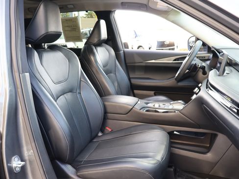Certified 2023 INFINITI QX60 Luxe image 25