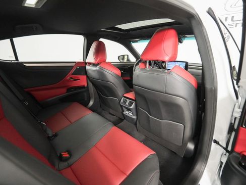 Certified 2025 Lexus ES 350 F Sport w/ Accessory Package (Z2) FWD image 18