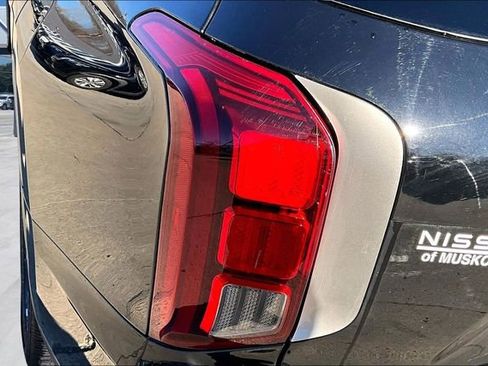 Used 2021 Hyundai Palisade SEL w/ Premium Package image 20