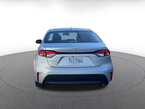 Used 2025 Toyota Corolla LE image 12