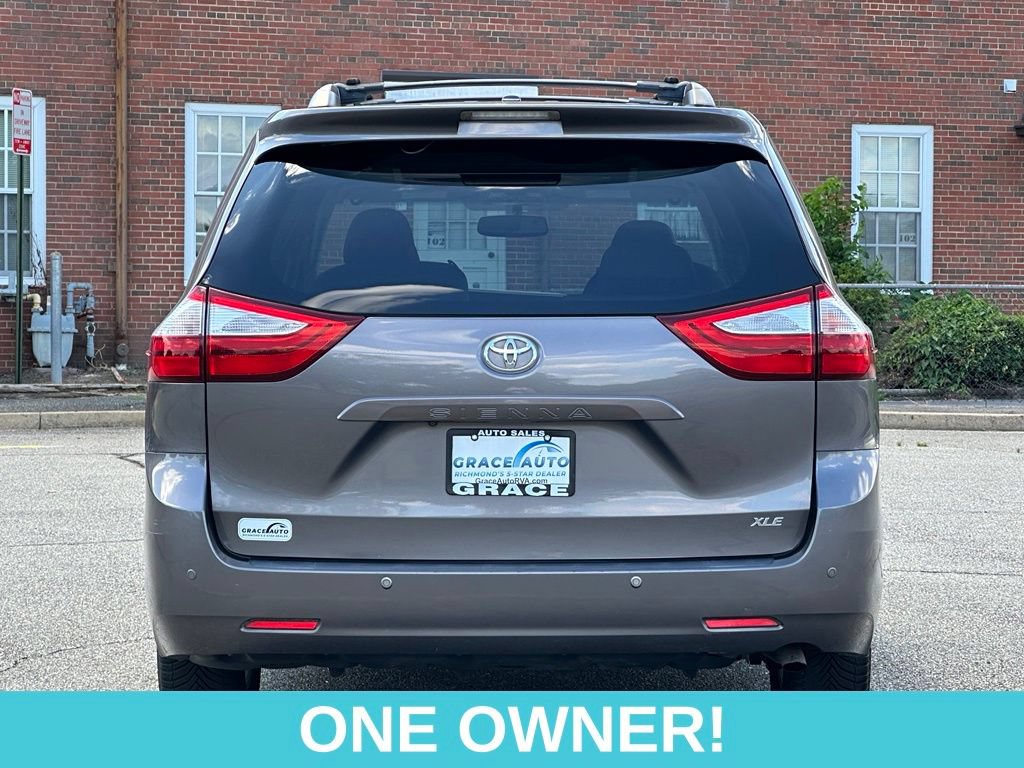 Used 2017 Toyota Sienna XLE FWD image 7