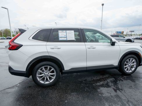 Used 2023 Honda CR-V EX-L image 6