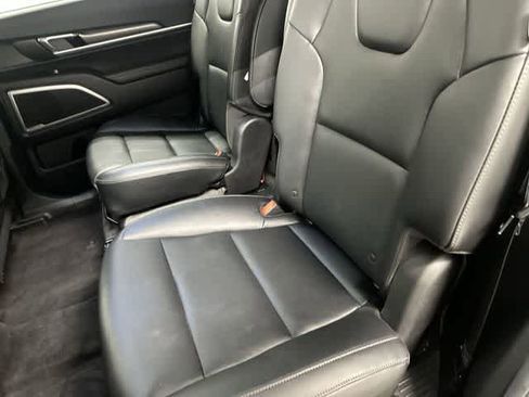 Used 2024 Kia Telluride S w/ S Sunroof Package image 11