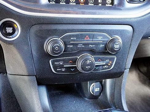 Used 2019 Dodge Charger GT w/ Blacktop Package RWD image 27