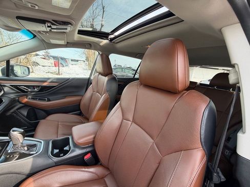 Used 2021 Subaru Outback Touring XT image 19