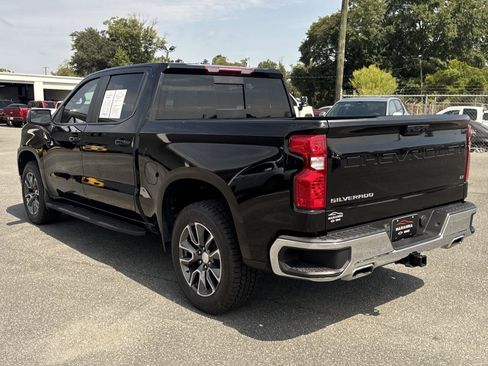Used 2024 Chevrolet Silverado 1500 LT w/ Z71 Off-Road Package AWD/4WD image 5