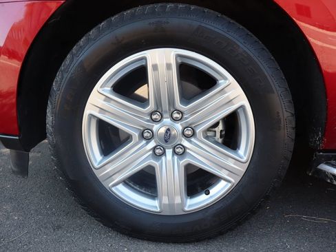 Used 2019 Ford Expedition Max XLT w/ Equipment Group 202A AWD/4WD image 42