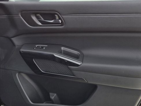 New 2026 Nissan Pathfinder SV image 8