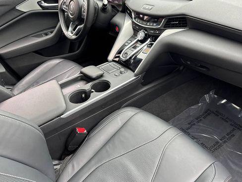 Used 2025 Acura TLX w/ Technology Package image 32