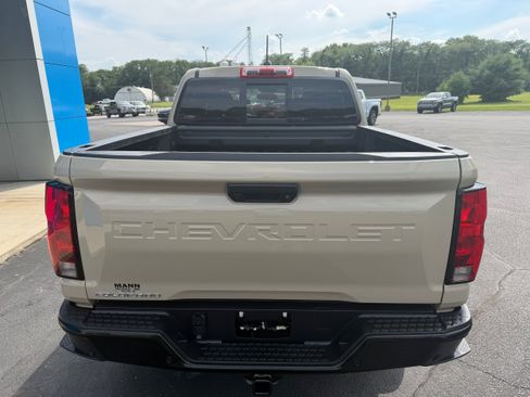 Used 2024 Chevrolet Colorado W/T w/ Advanced Trailering Package RWD image 7