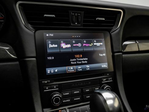 Used 2018 Porsche 911 Turbo S image 75