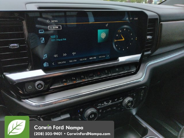 Used 2024 Chevrolet Silverado 1500 High Country AWD/4WD image 16