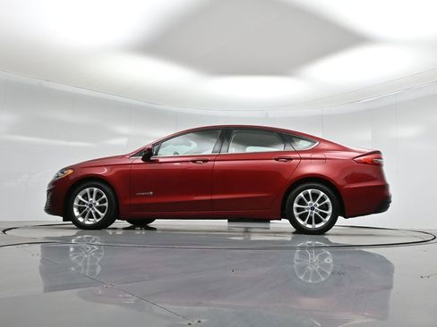 Certified 2019 Ford Fusion SE image 54