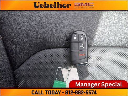Used 2023 Jeep Compass Limited AWD/4WD image 32
