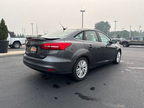 Used 2016 Ford Focus Titanium w/ Titanium Cold Weather Package FWD image 7
