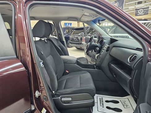 Used 2011 Honda Pilot LX image 19