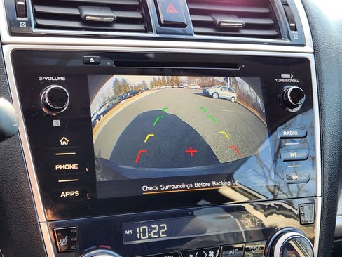 Used 2018 Subaru Outback 2.5i Premium image 22