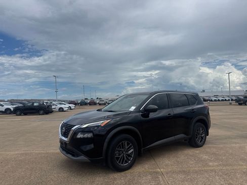Certified 2023 Nissan Rogue S FWD image 9
