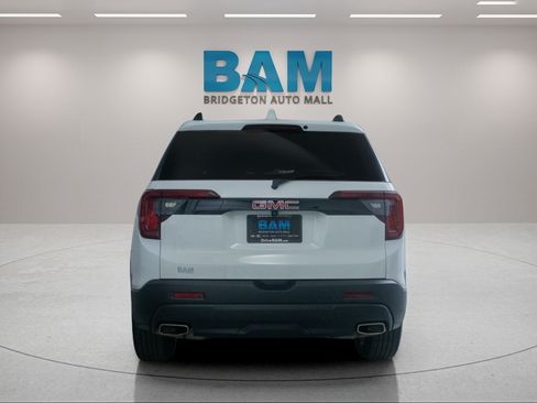 Used 2023 GMC Acadia SLT w/ Elevation Edition FWD image 6