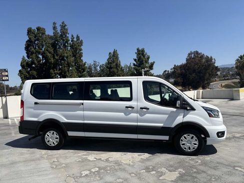 Used 2023 Ford Transit 350 XLT RWD image 15