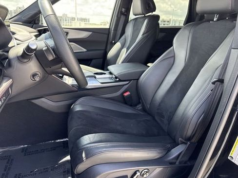 Used 2023 Acura MDX A-Spec image 11