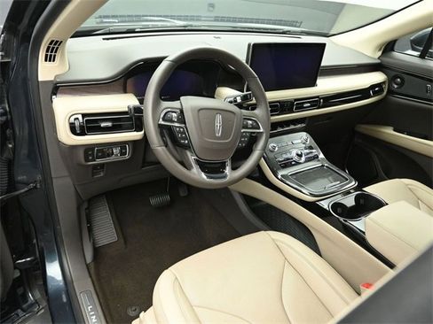 Certified 2023 Lincoln Nautilus Reserve w/ Equipment Group 201A image 9