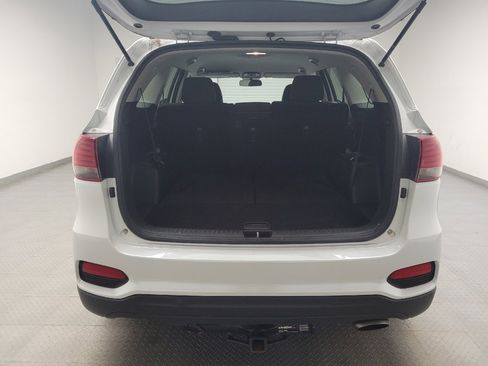 Used 2020 Kia Sorento FWD V6 image 29