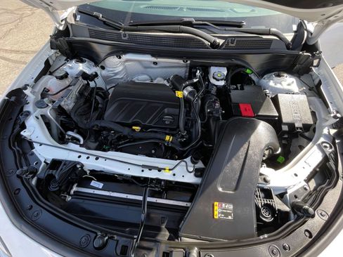 Used 2025 Buick Envista Sport Touring image 31