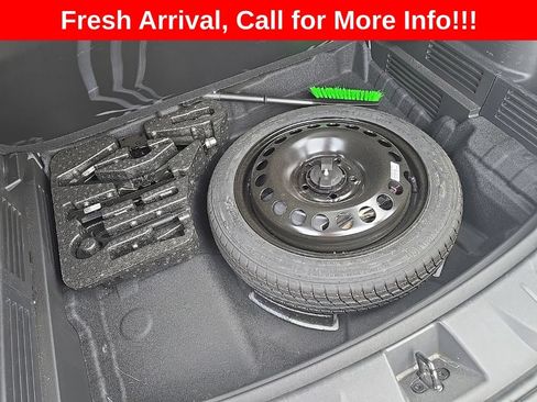 Used 2025 Chevrolet TrailBlazer LT AWD/4WD image 21
