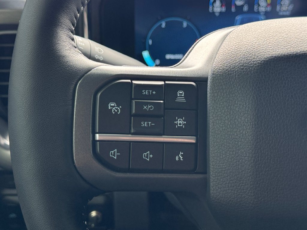 Used 2024 Ford F250 Lariat w/ Lariat Ultimate Package AWD/4WD image 21