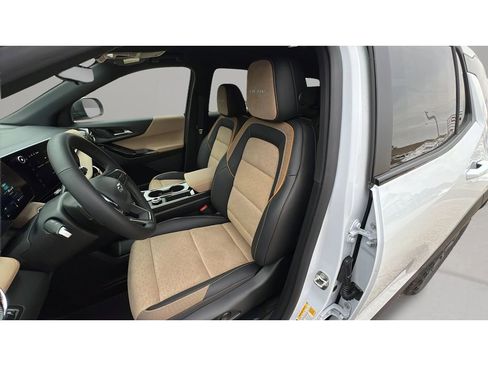 New 2026 Chevrolet Equinox ACTIV image 24