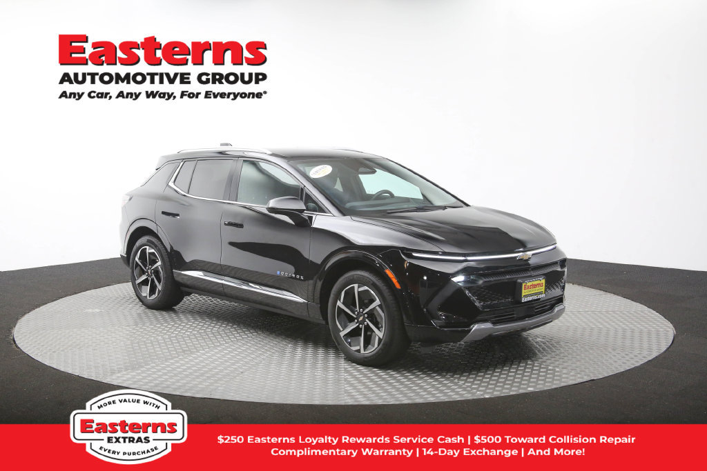 Used 2024 Chevrolet Equinox EV LT FWD image 46