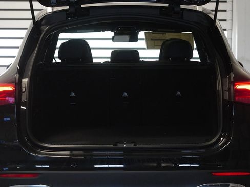 New 2026 Mercedes-Benz GLC 300 GLC 300 image 32
