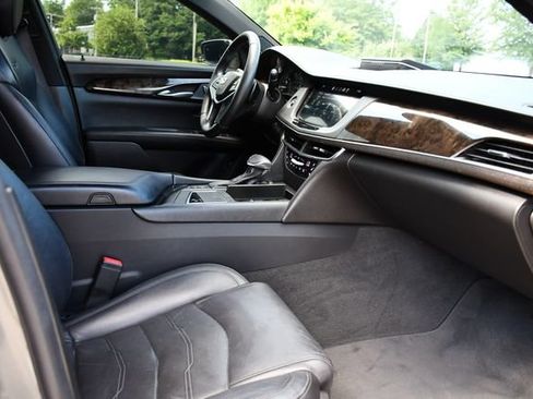 Used 2017 Cadillac CT6 Luxury AWD/4WD image 32