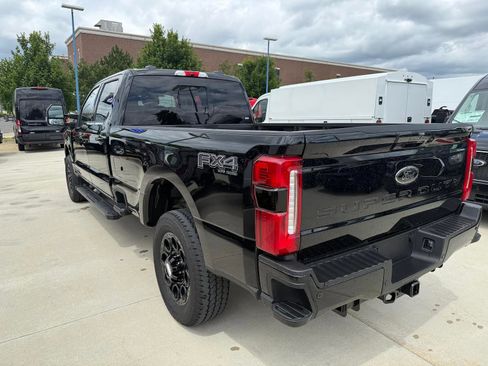 New 2025 Ford F250 Lariat w/ Black Appearance Package image 2