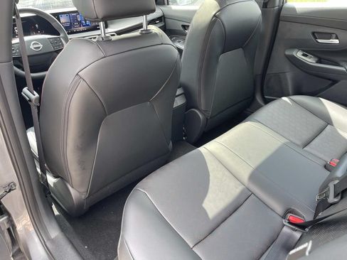 New 2026 Nissan Sentra SR w/ SR Premium Package FWD image 18