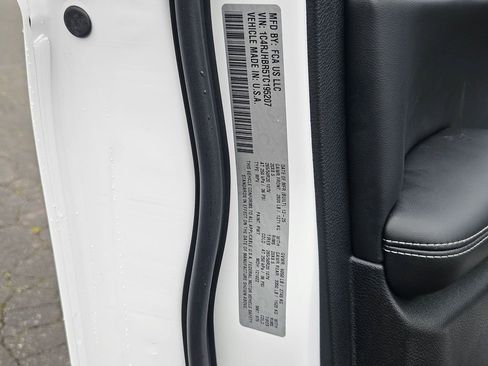 New 2026 Jeep Grand Cherokee Limited w/ Limited Altitude Package image 34