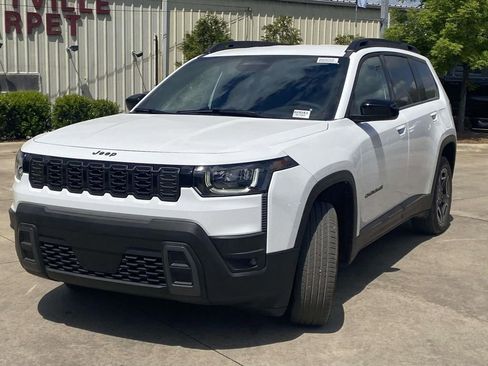 New 2026 Jeep Cherokee Laredo AWD/4WD image 3