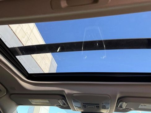 Used 2024 Toyota RAV4 XLE Premium image 15