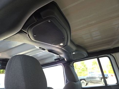 Used 2024 Jeep Wrangler Unlimited Rubicon w/ XTREMEE 35" Tire Package image 50