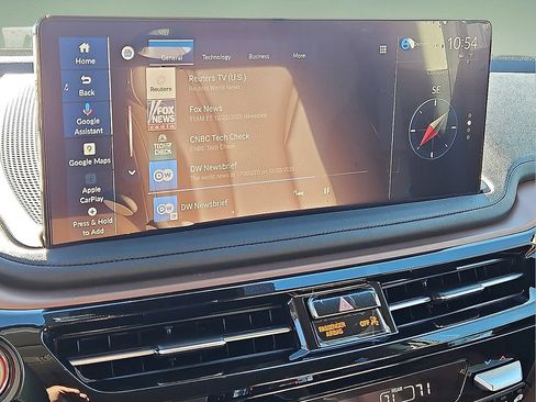 Used 2026 Acura MDX w/ Technology Package FWD image 17