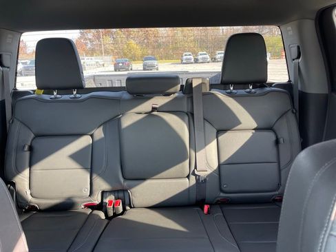 Used 2023 Chevrolet Silverado 1500 LTZ image 12