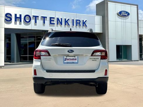 Used 2017 Subaru Outback 3.6R Limited AWD/4WD image 7