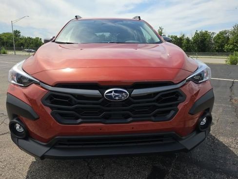 Used 2025 Subaru Crosstrek 2.0i Premium AWD/4WD image 3