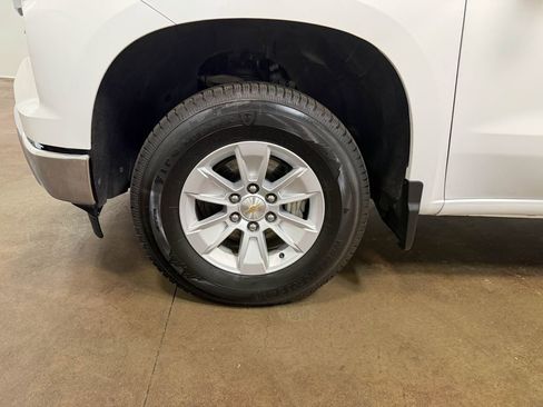 Used 2025 Chevrolet Silverado 1500 LT image 86