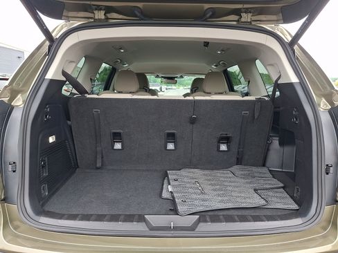 Certified 2025 Subaru Ascent Premium AWD/4WD image 27
